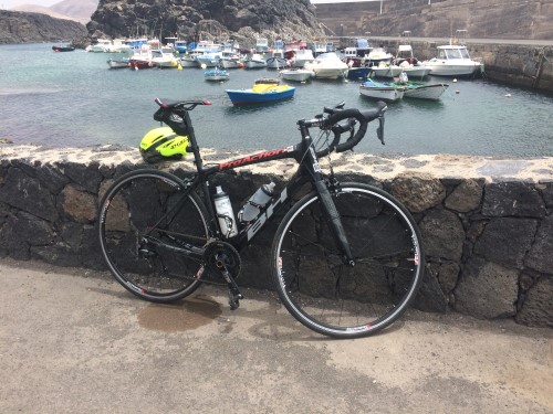 BH carbon road bike, hired from Corralejo